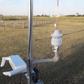 The visibility sensor and the WS400 near the runway of an airport in Ukraine. Copyright: Dataspektr