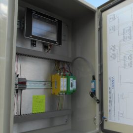 Lufft LCOM computer in cabinet. Copyright: IGS Mexico